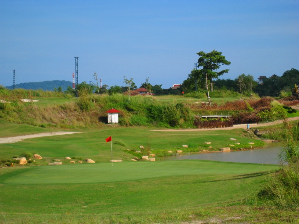 Phunaka Golf Course & Academy Photos